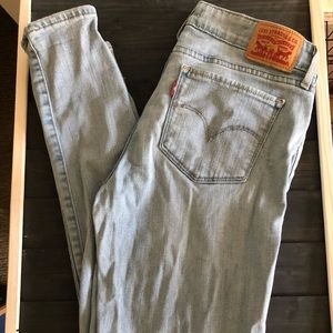 Levi’s skinny jeans